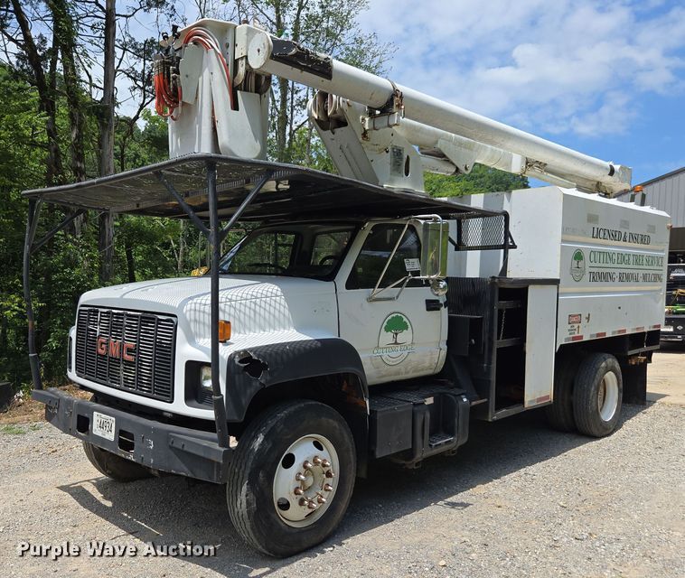 1997 GMC C7500 forestry bucket truck - DU7942