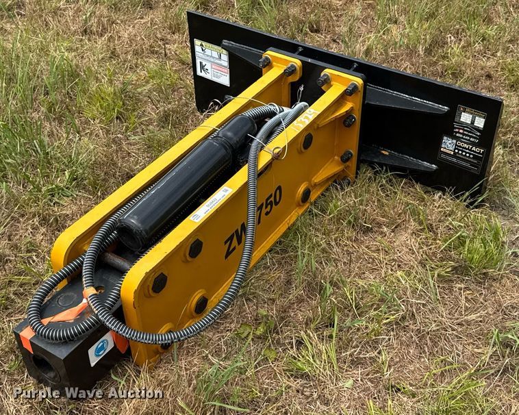 2024 Wolverine CB-11-750F skid steer breaker - DU9422