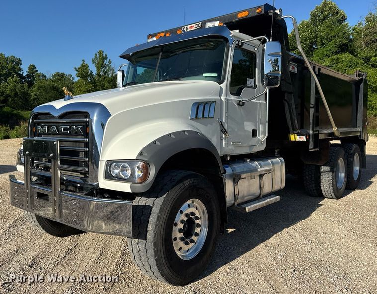 2024 Mack Granite GR64F dump truck - DW3392