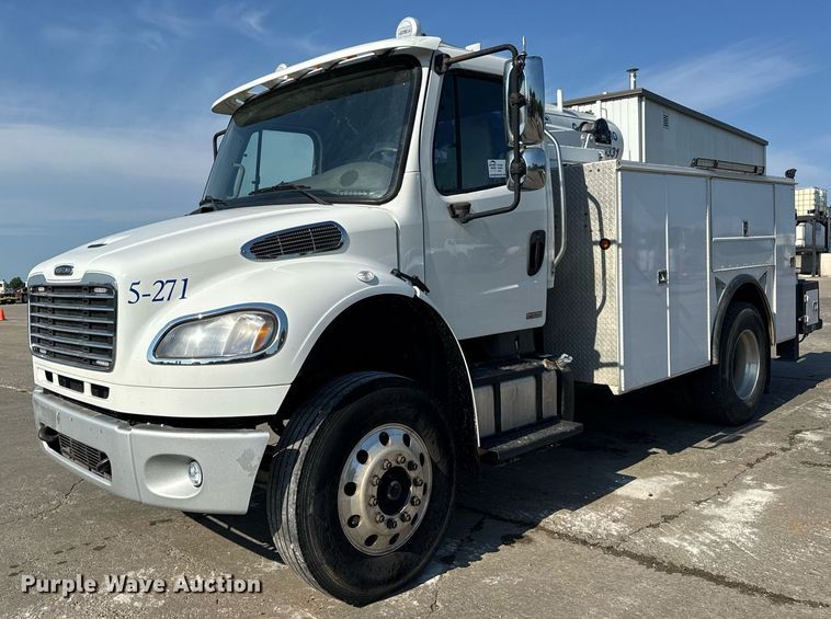 2012 Freightliner Business Class M2 utility / service truck - DW3414