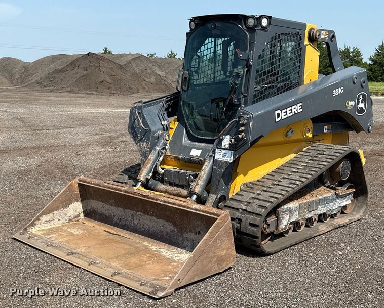 2021 John Deere 331G tracked skid steer loader - DW5170