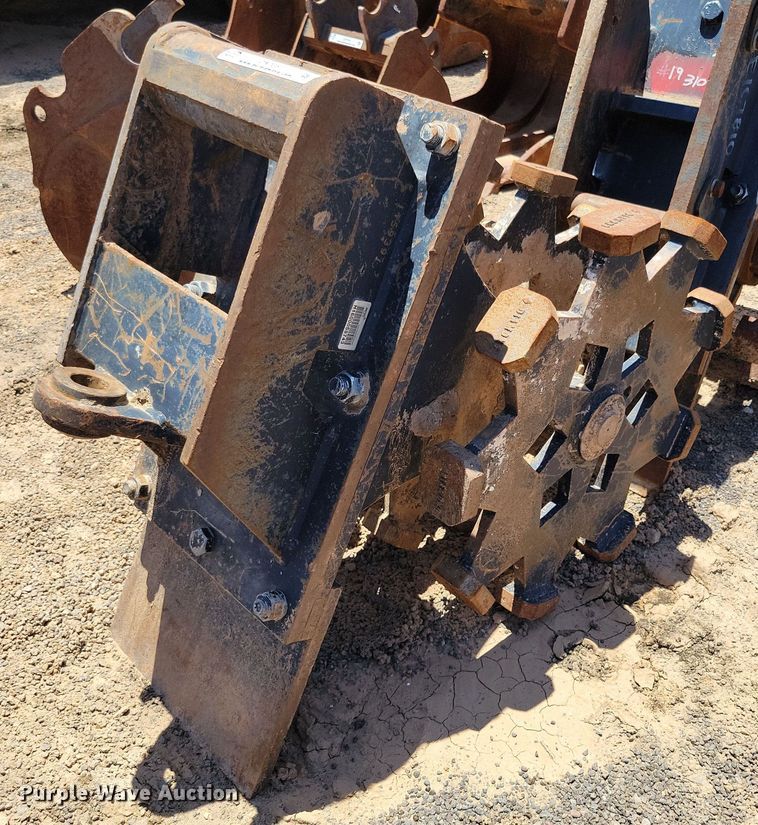 Caterpillar 22" W compaction wheel - DX7057
