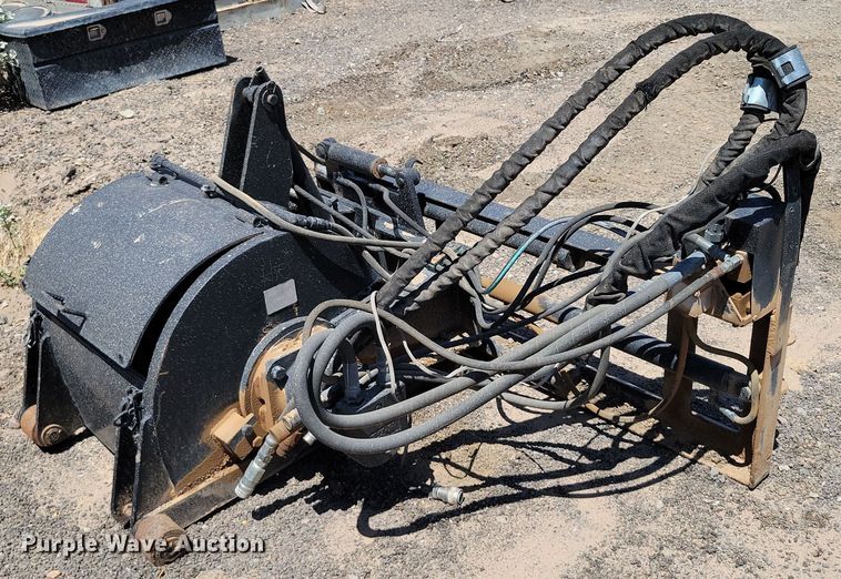 Coneqtec AP600 skid steer cold planer - DX7073