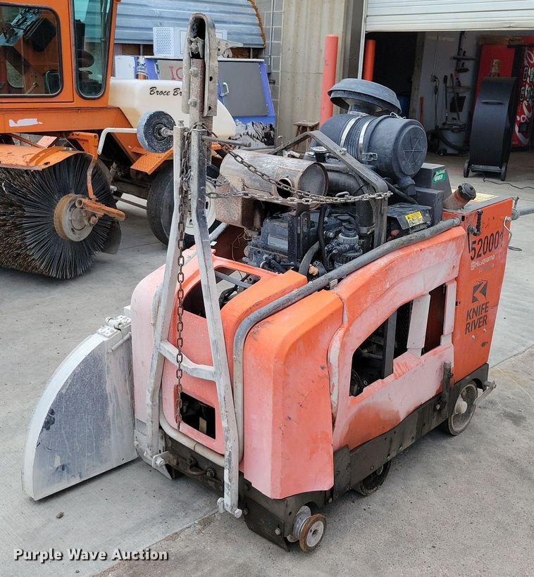 2013 Husqvarna FS6600D concrete saw - DX7190