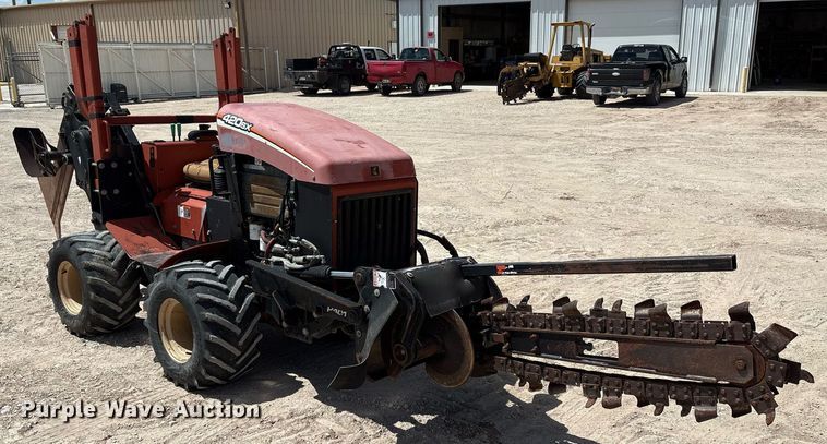 2007 Ditch Witch 420SX trencher - DX8062