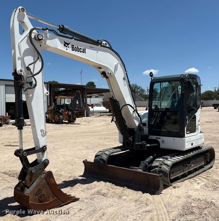 2015 Bobcat E85 mini excavator - DX8068