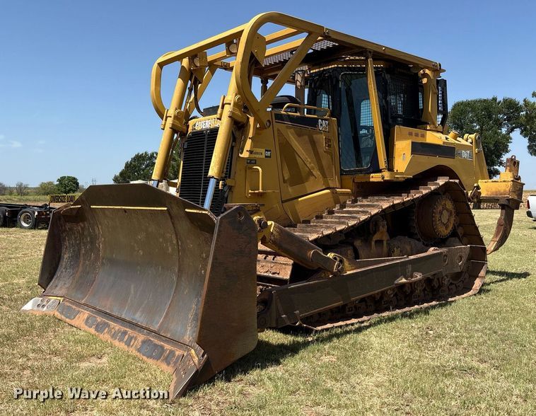 2007 Caterpillar D8T dozer - DY0793