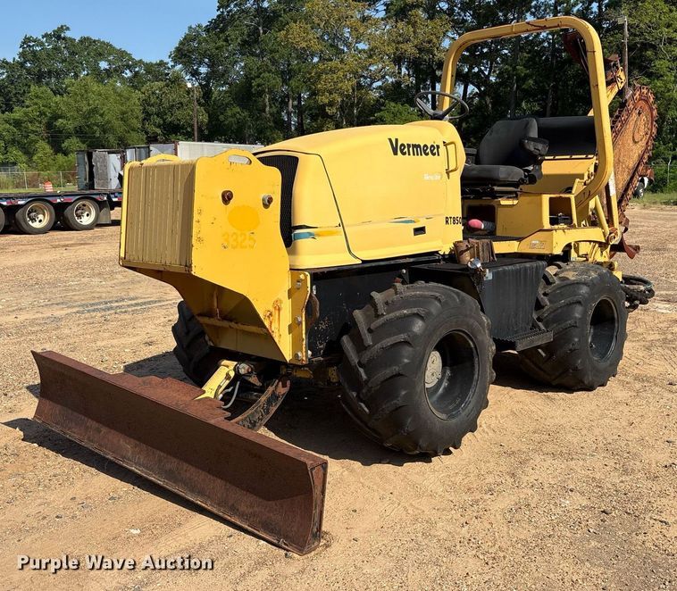 2001 Vermeer RT850 trencher - DY0873