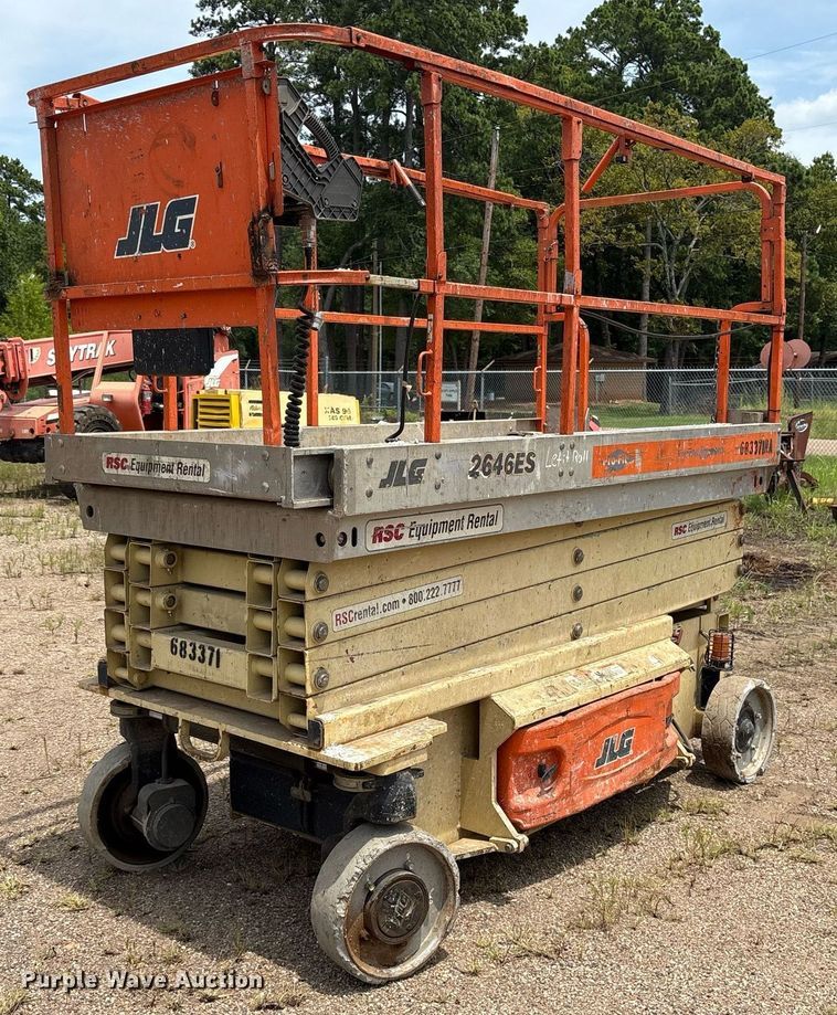 2007 JLG 2646ES scissor lift - DY0881