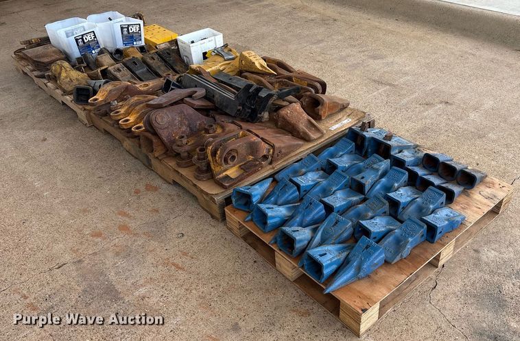 Attachments - DY0897