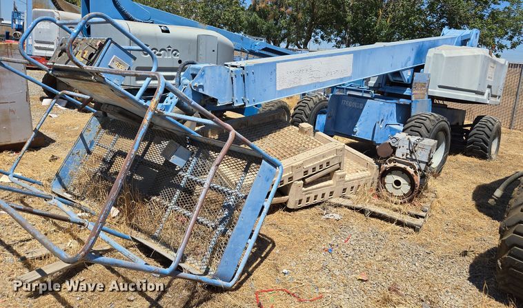 1995 Genie S-60 boom lift - EC1109