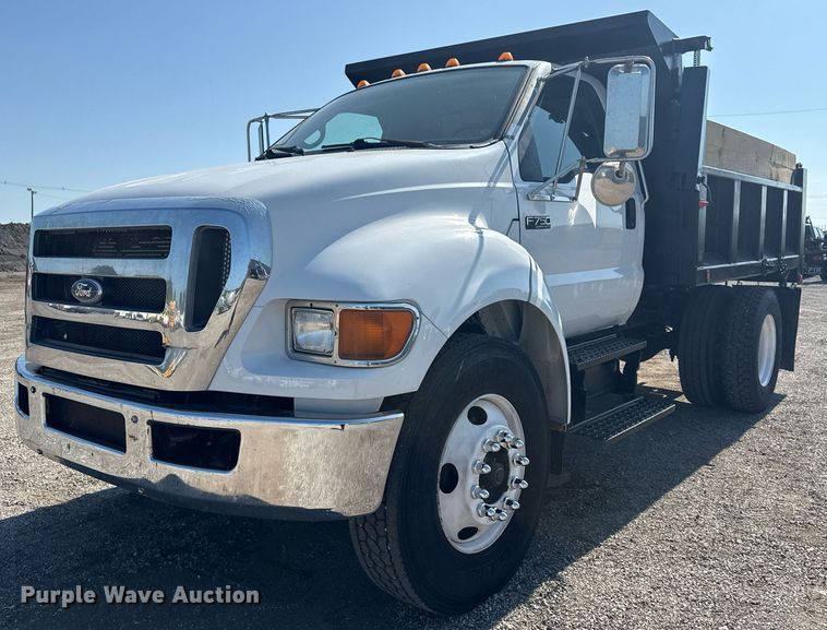 2005 Ford F750 Super Duty dump truck - EG6053