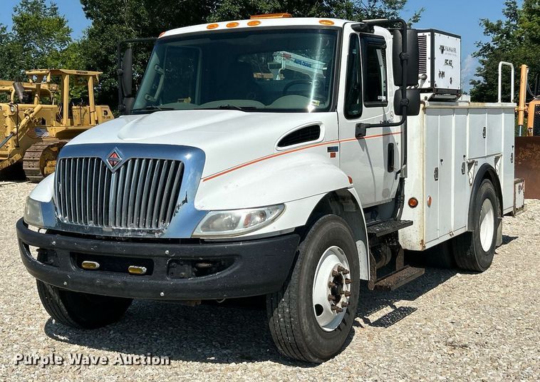 2014 International MA025 utility / service truck - EK8435