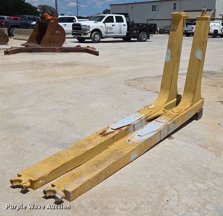 Dozer blade push arms - EN2022