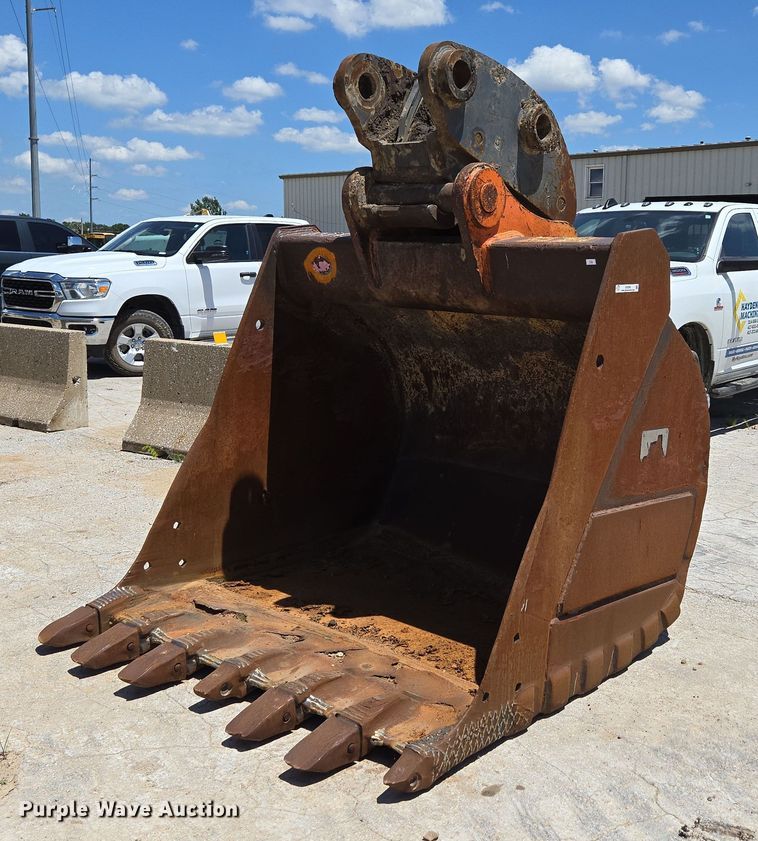 Jones excavator bucket - EN2065