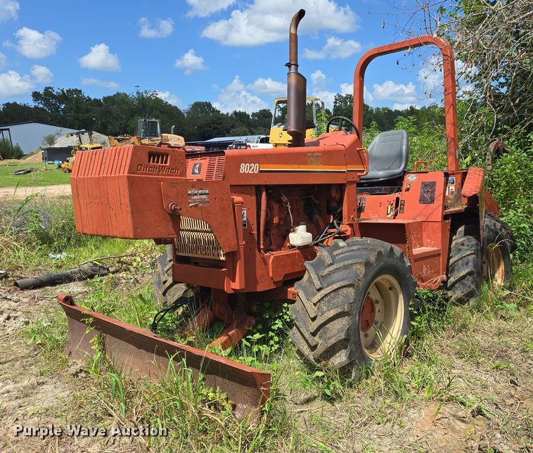 1999 Ditch Witch 8020JD trencher - EQ4087