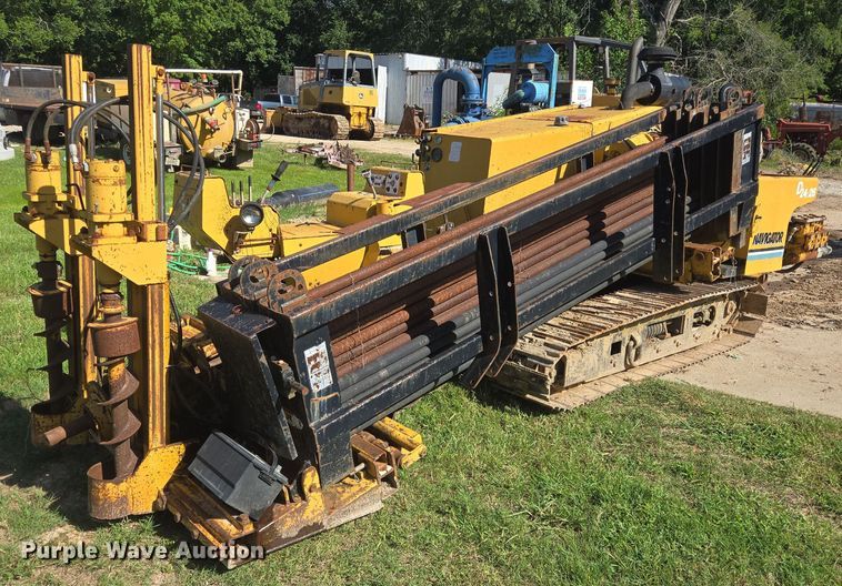 1998 Vermeer D24X26 directional boring unit - EQ4093