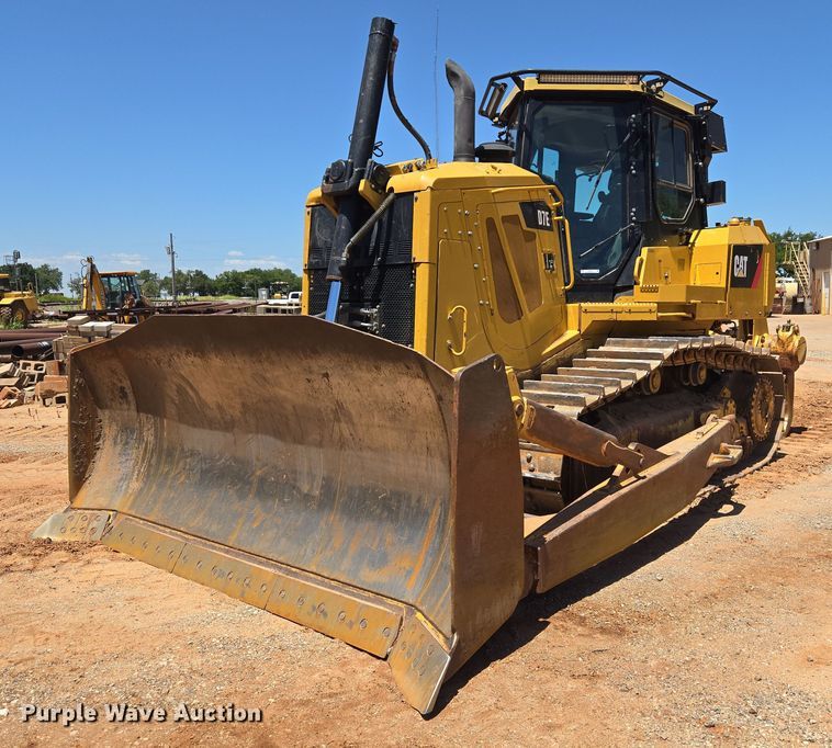 2010 Caterpillar D7E dozer - EU3521