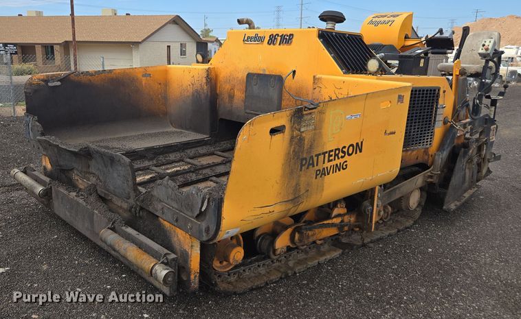 2015 Lee-Boy 8616B paver - FB9437