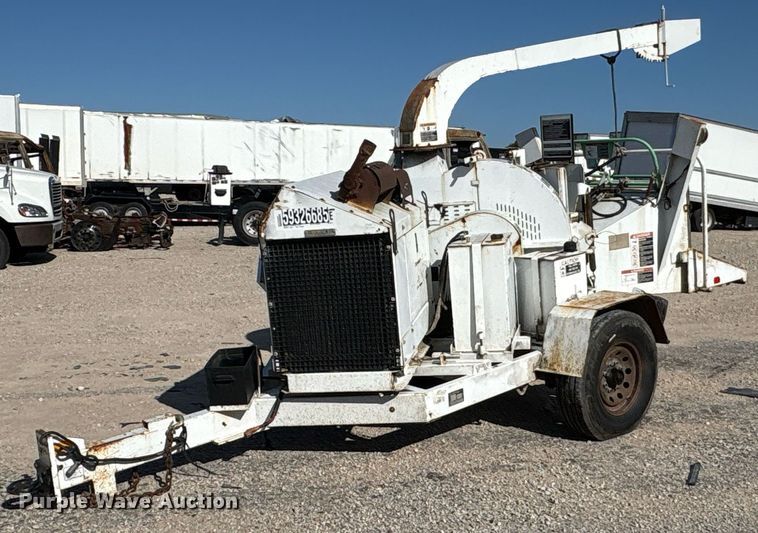 2008 Altec DC 1217 wood chipper - YA0772