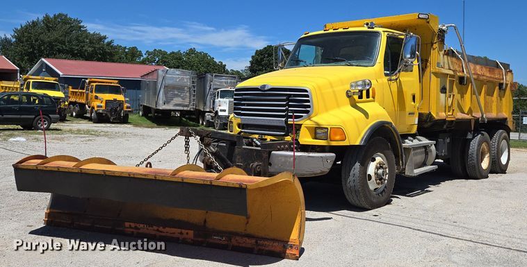 2008 Sterling L-Line dump truck - DY0403