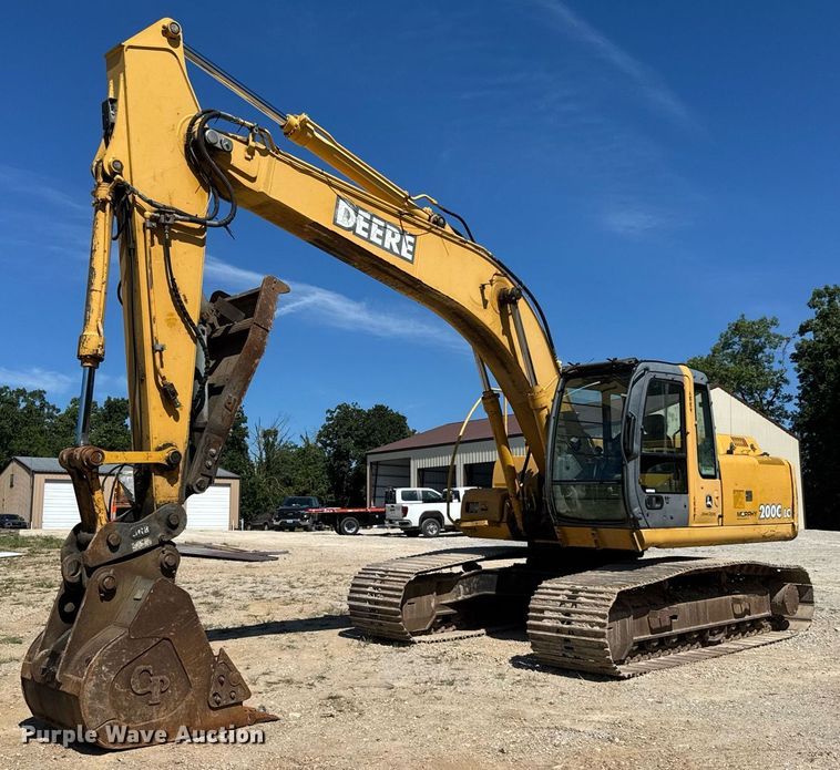 2006 John Deere 200C LC excavator - DY0408