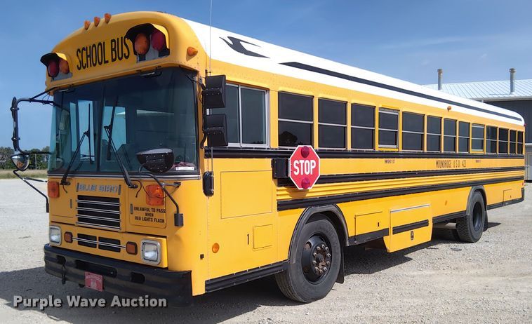 2001 Blue Bird TC2000 school bus - DY0455