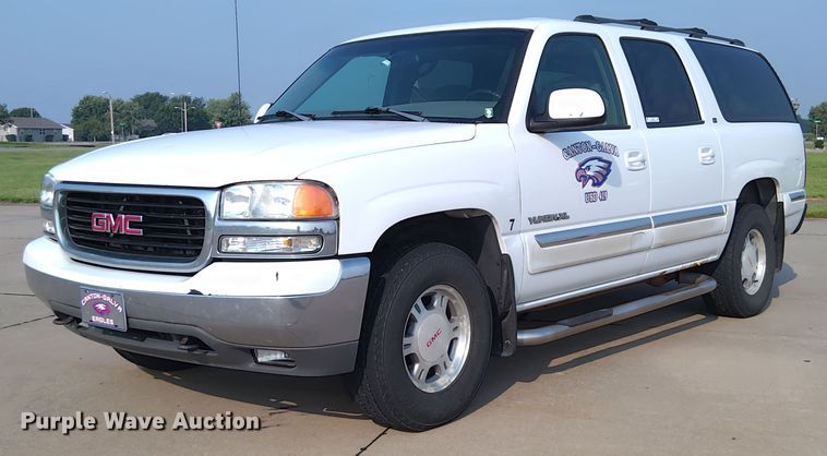 2001 GMC Yukon XL SUV - DY0456