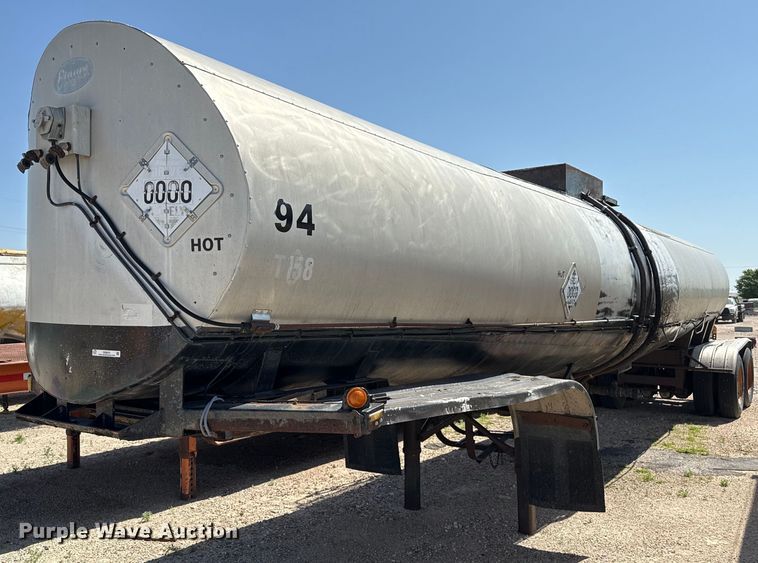 1978 Etnyre DTR tank trailer - DZ8533