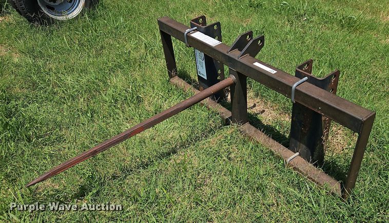 Three point bale spear - EB8211