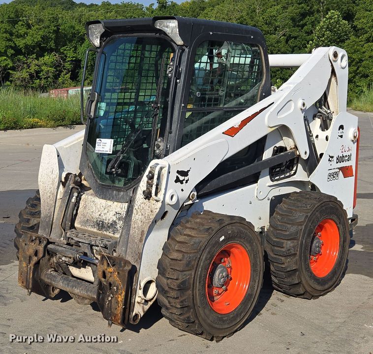 2019 Bobcat S650 skid steer loader - EF1940