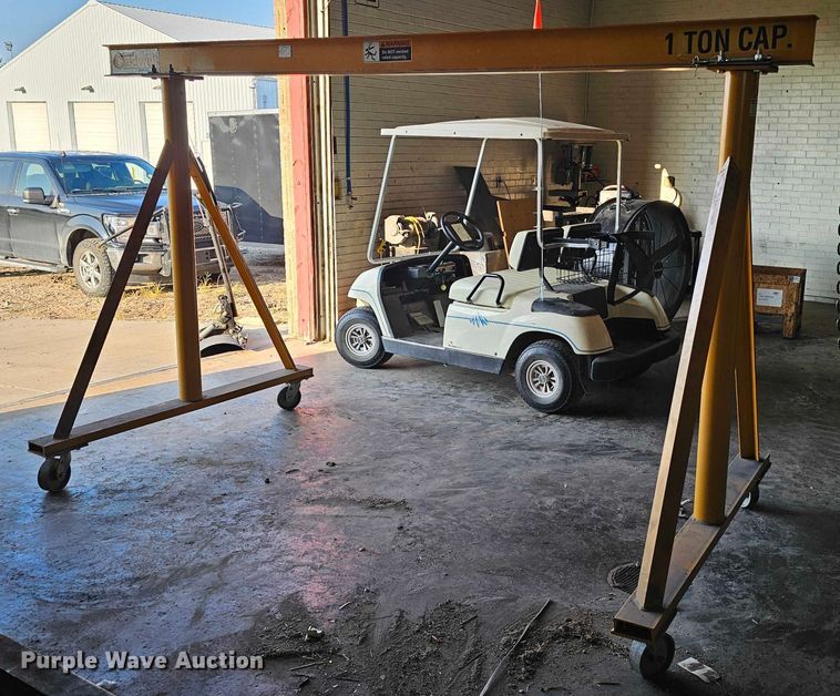 Caldwell Group K90-1-10 A-frame hoist - EO1542