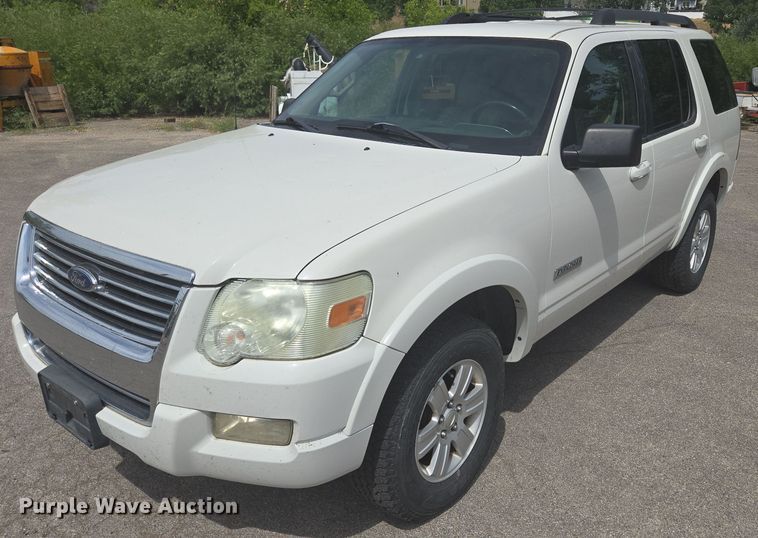 2008 Ford Explorer SUV - ER5457