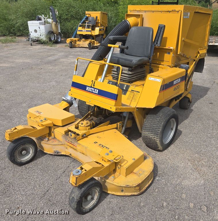 2005 Hustler 4600 ZTR lawn mower - ER5459