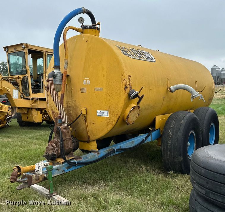 Better Bilt manure spreader - EB2828