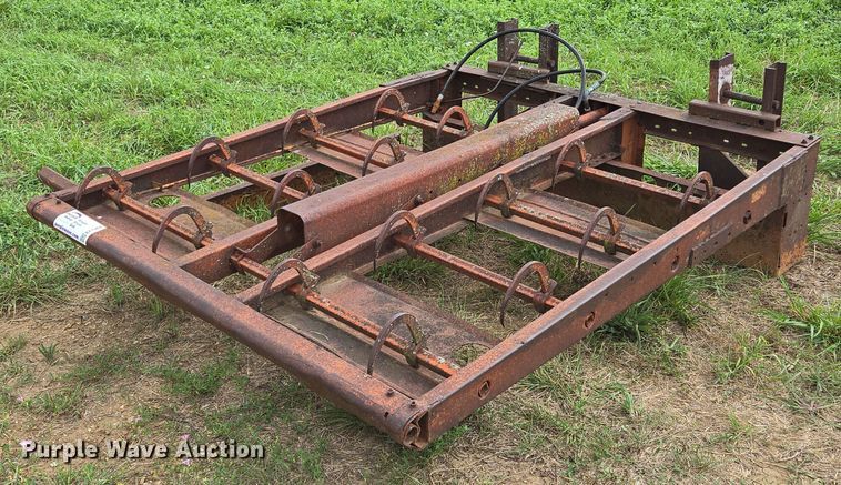 Bale accumulator grapple - EF1968