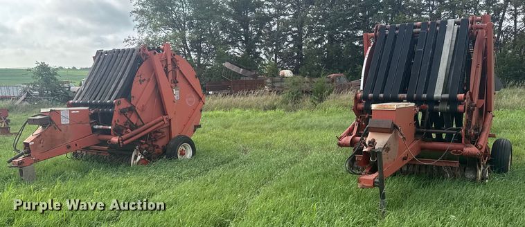 (2) Hesston 5800 round balers - ER2222