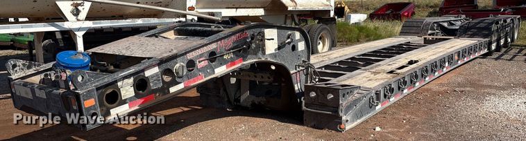 2019 Fontaine Magnitude HFLD lowboy equipment trailer - EM0521