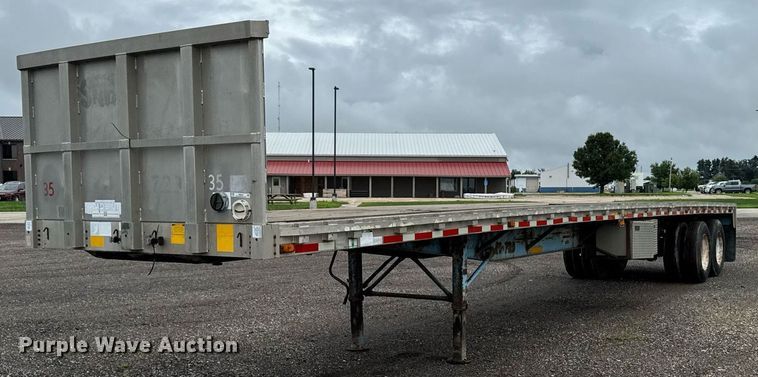1990 Wilson CF-900 flatbed trailer - EM2222