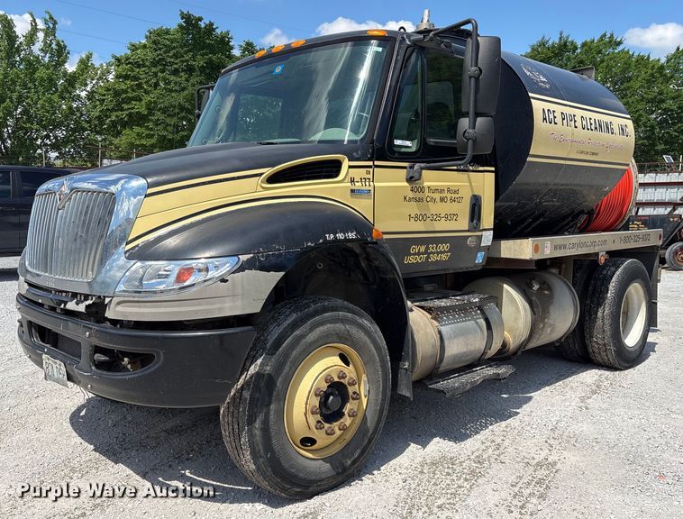 2009 International 4300 SBA hydro jetter truck - ND9770