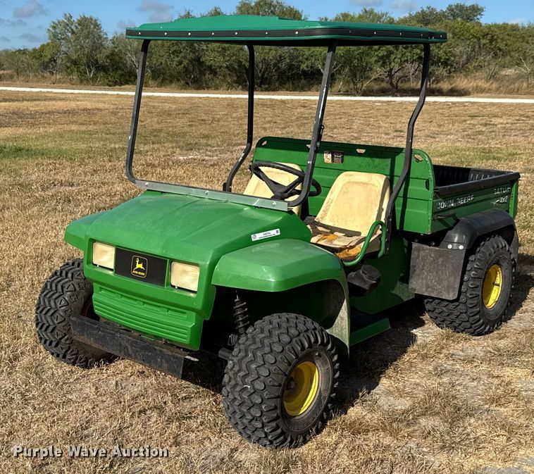 John Deere Gator utility vehicle - DX5734