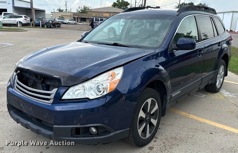 2011 Subaru Outback SUV - DX5737