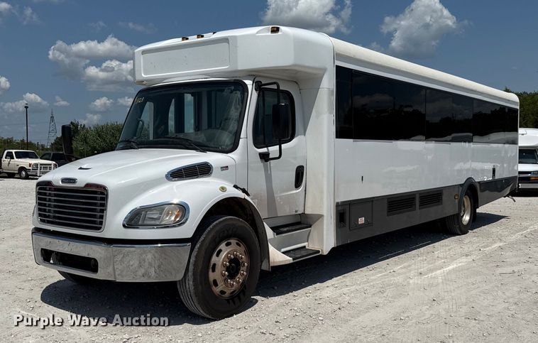 2019 Freightliner S2C shuttle bus - ED5813