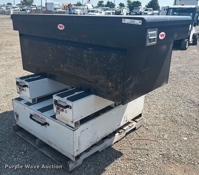 (4) toolboxes - EG6096
