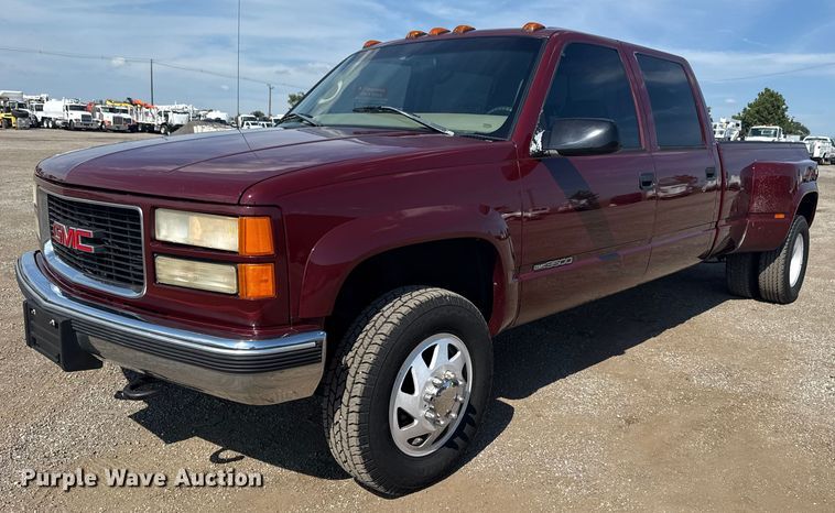 1998 GMC Sierra 3500 Crew Cab pickup truck - EG6141