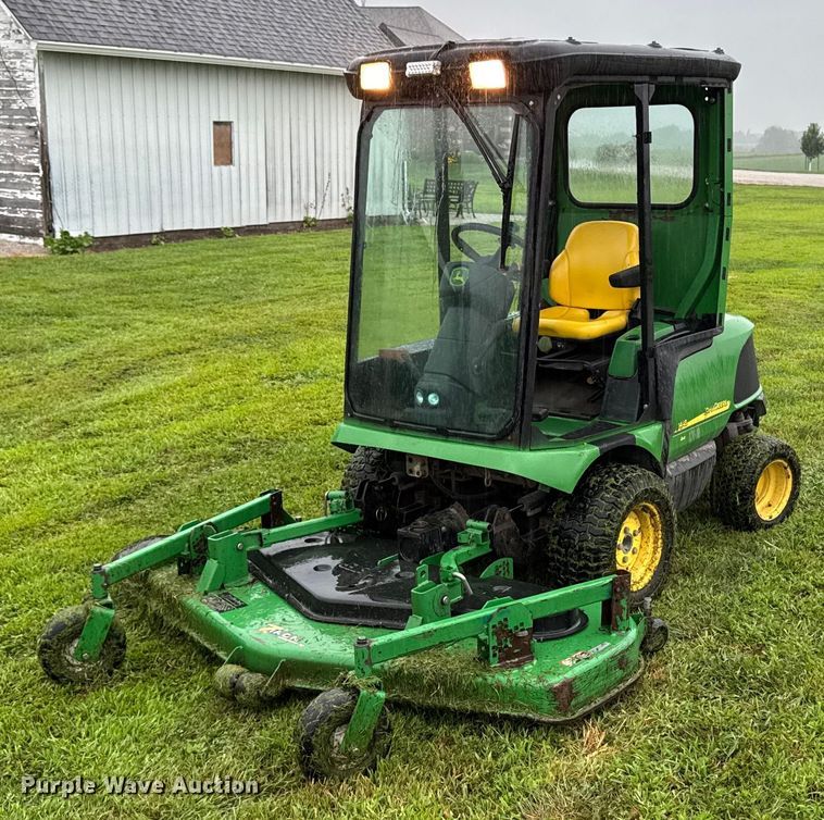 John Deere 1445  lawn mower - EM2264
