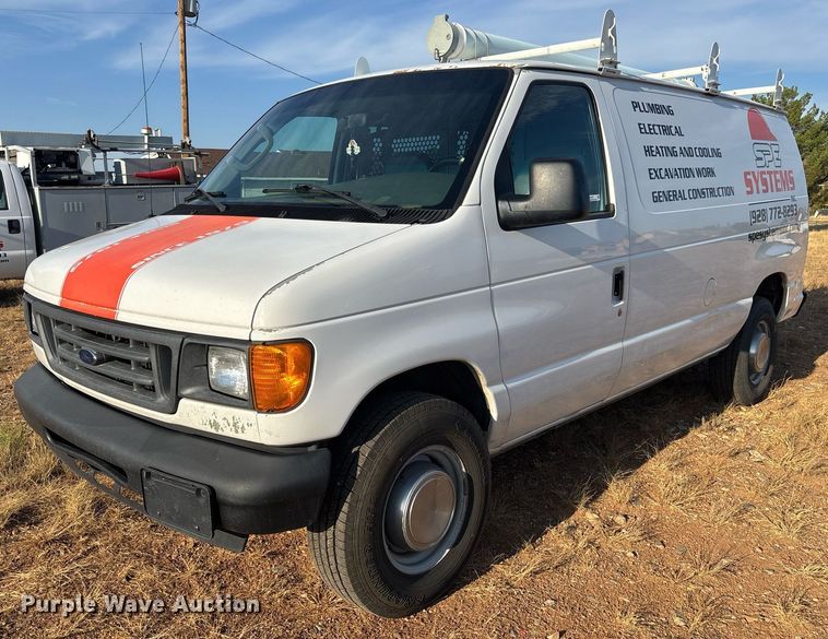 2006 Ford Econoline van - EM5070