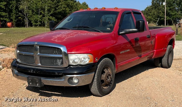 2004 Dodge Ram 3500HD SLT Quad Cab pickup truck - EN5516