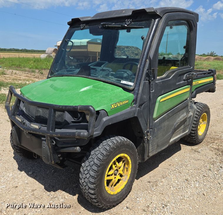 2018 John Deere XUV 835M utility vehicle - EN8310