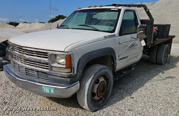 2000 Chevrolet C3500 dump bed pickup truck - EO4527